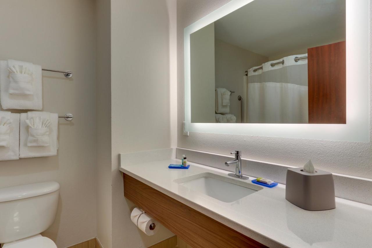 Holiday Inn Express Hotel & Suites Dayton-Centerville By Ihg Exterior foto