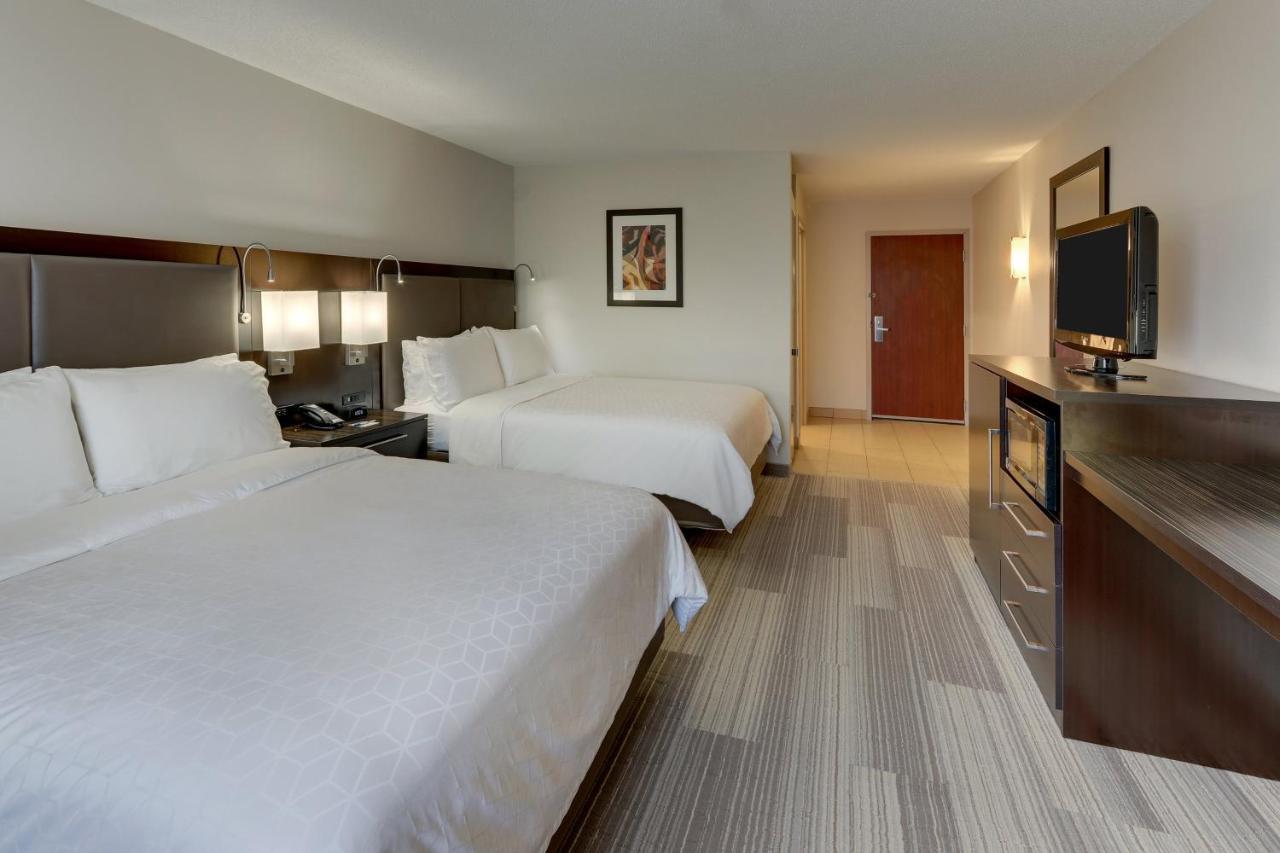 Holiday Inn Express Hotel & Suites Dayton-Centerville By Ihg Exterior foto
